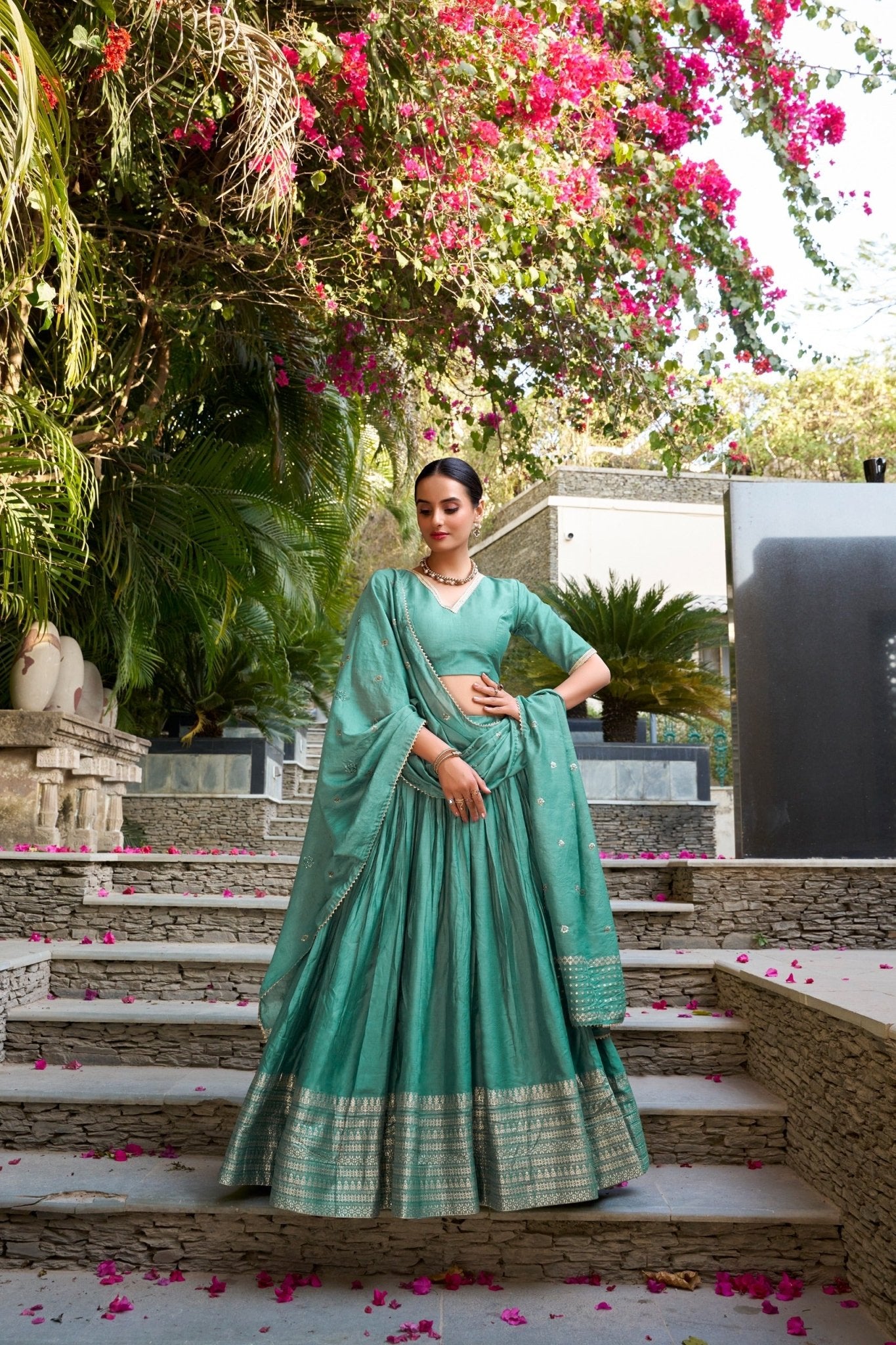 Gorgeosu Simple ZNL - Indian Dress House 786
