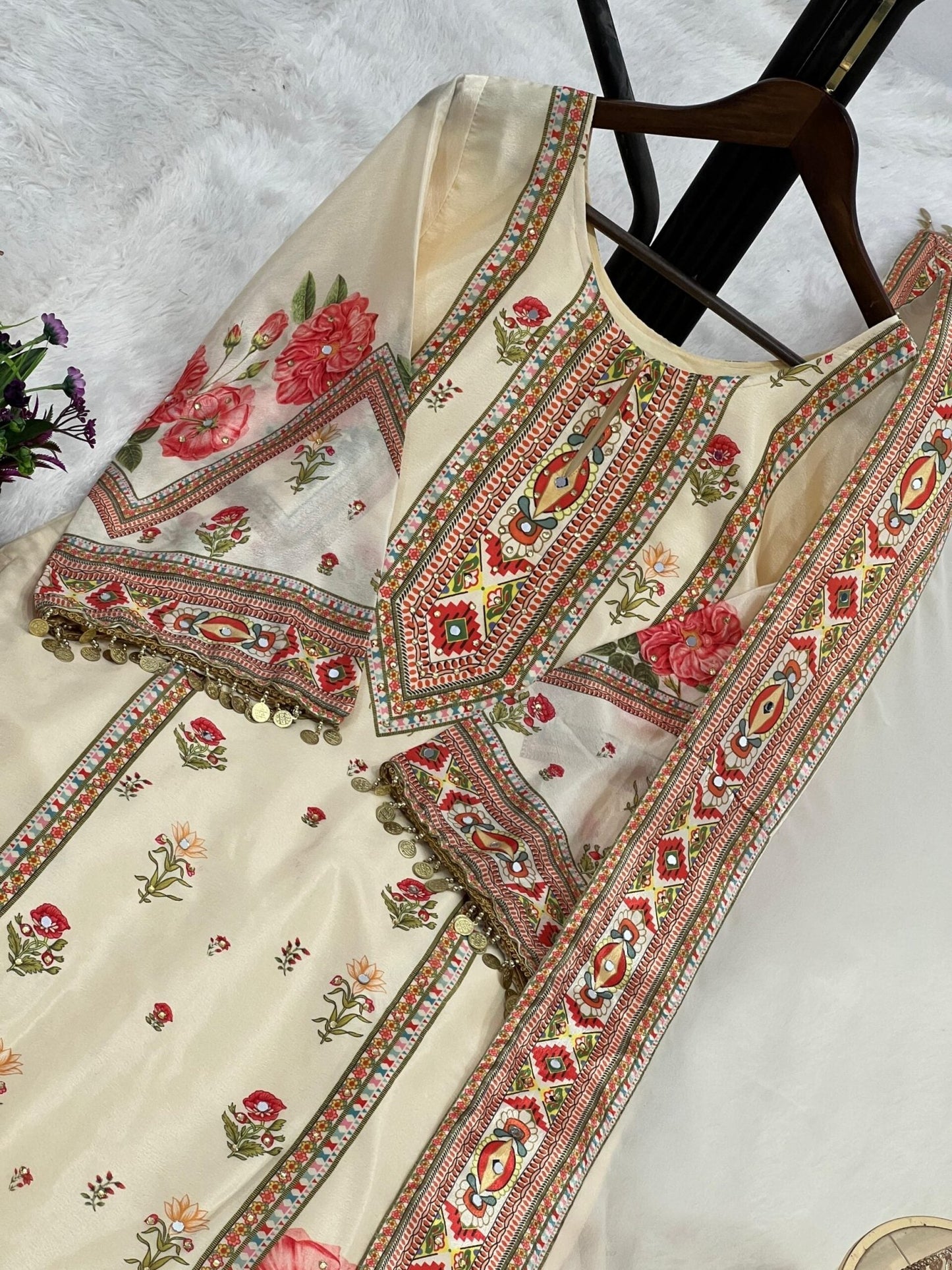 Gorgeous Cream Floral HK SHP - Indian Dress House 786