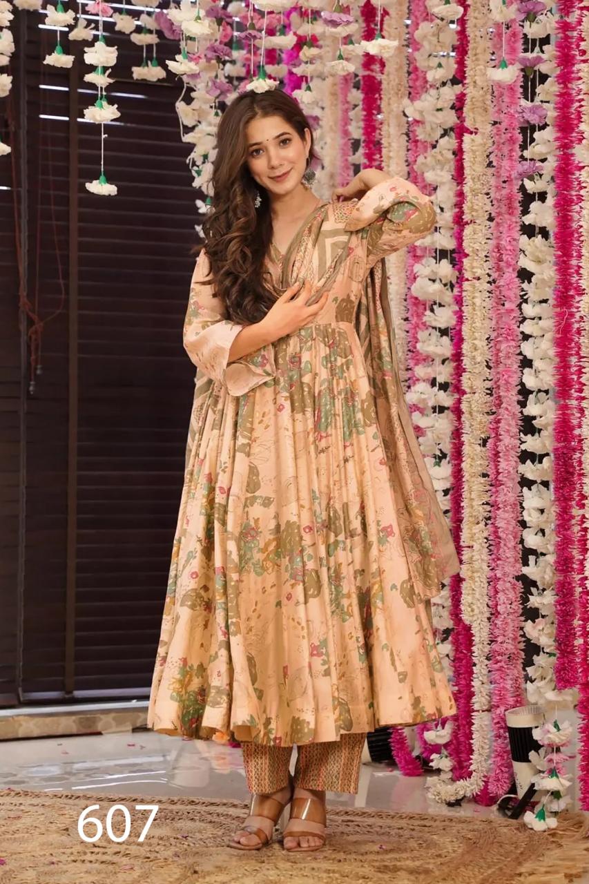 Gorgeous Cream Peach Floral LC 607 FVD - Indian Dress House 786