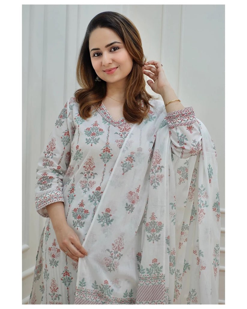 Gorgeous Floral White & Red FVD - Indian Dress House 786