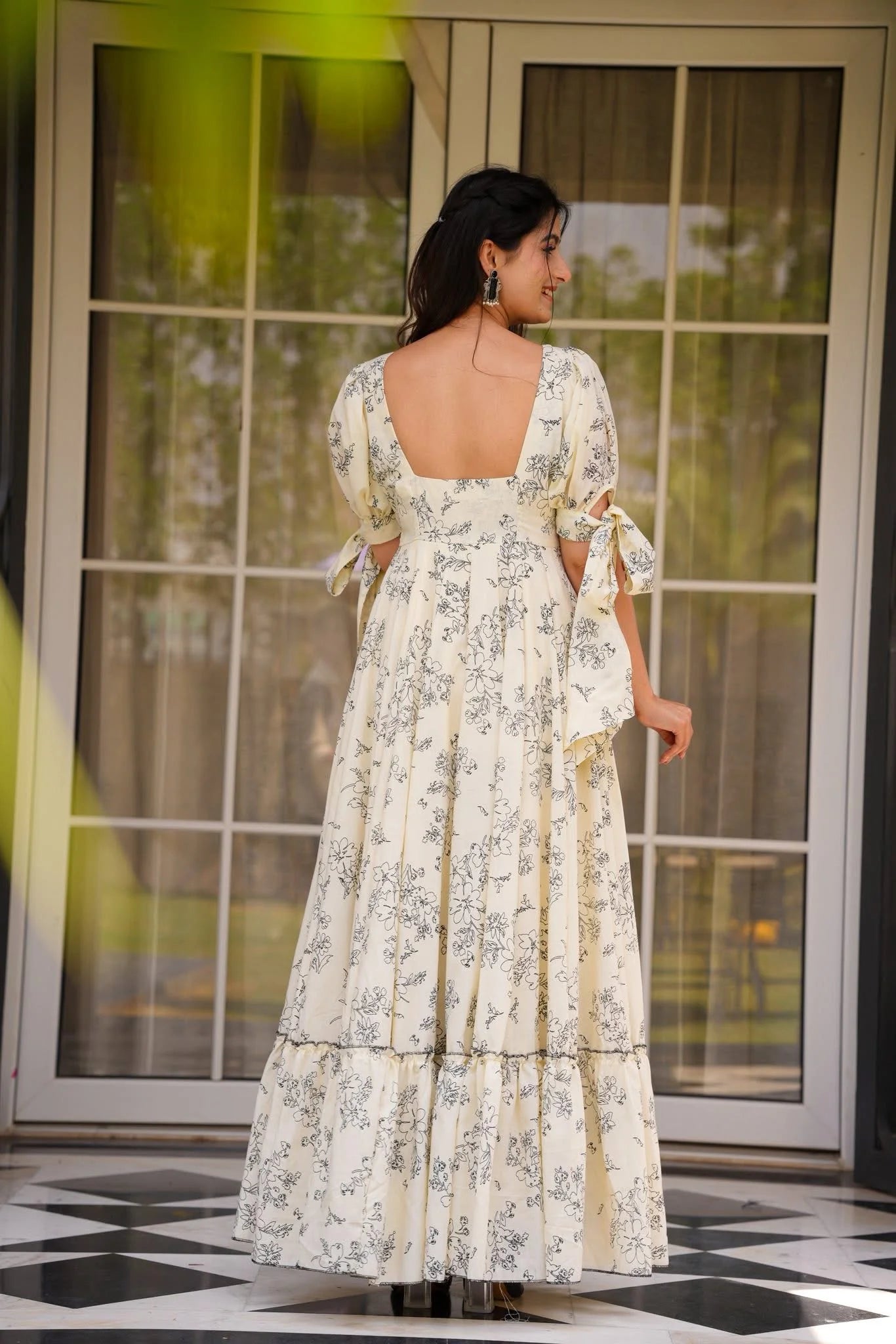 Gorgeous Off White & Black Floral LC 11001 FVD - Indian Dress House 786