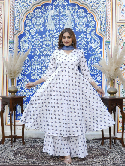 Gorgeous Floral White & Blue DRV FVD