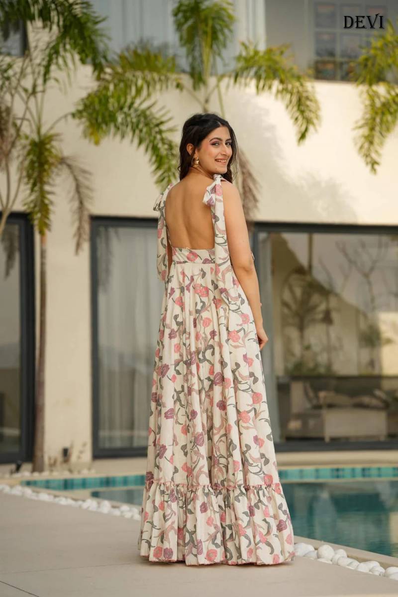 Elegant Floral MC Off White DV 803 FVD - Indian Dress House 786