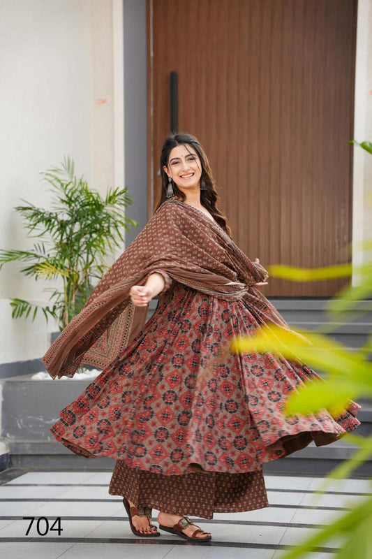 Gorgeous Red Geometric LC 704 FVD - Indian Dress House 786