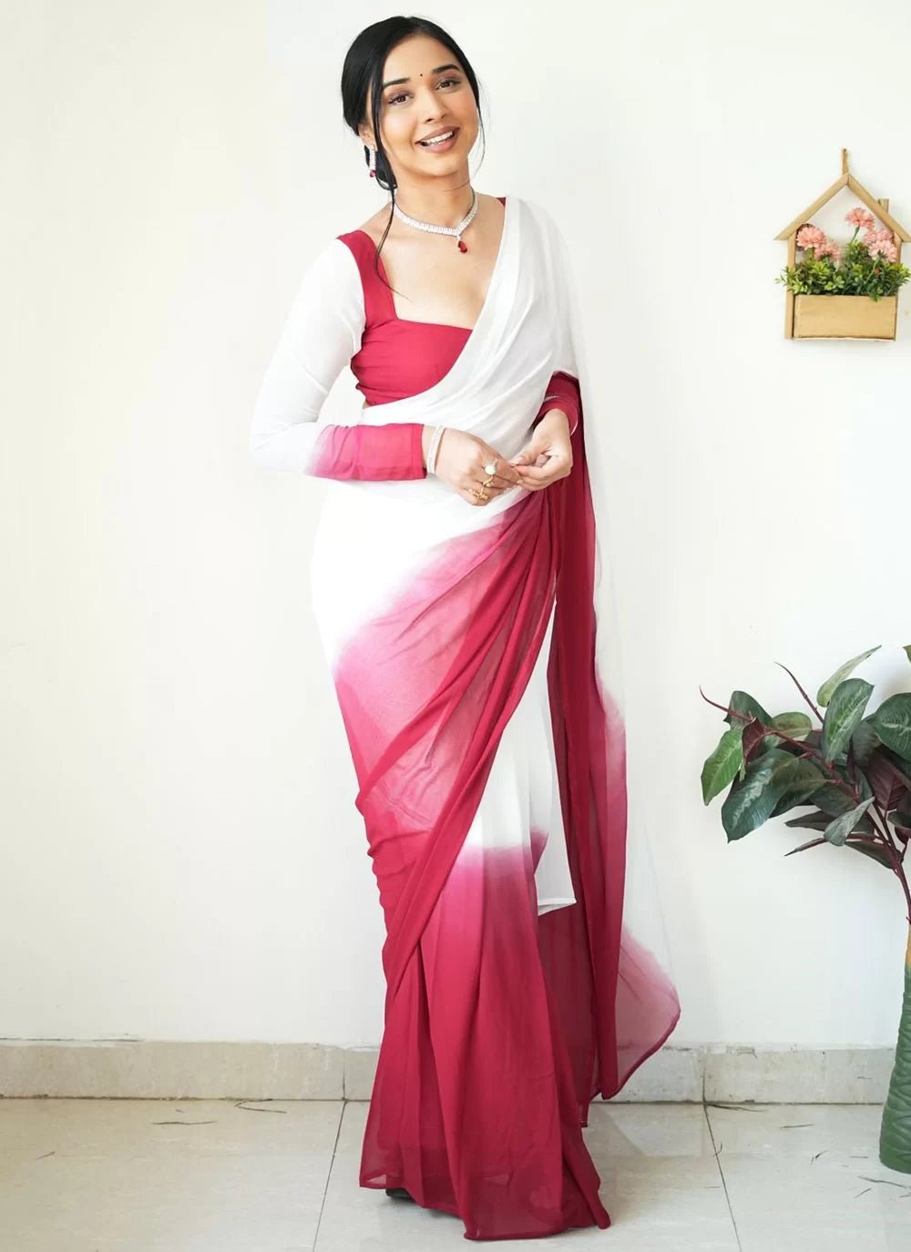 Rani and White Saree - Indian Dress House 786