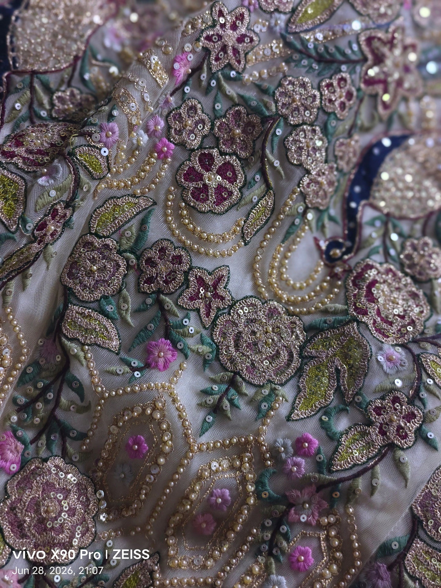 Breath Taking Beige Floral Koskii