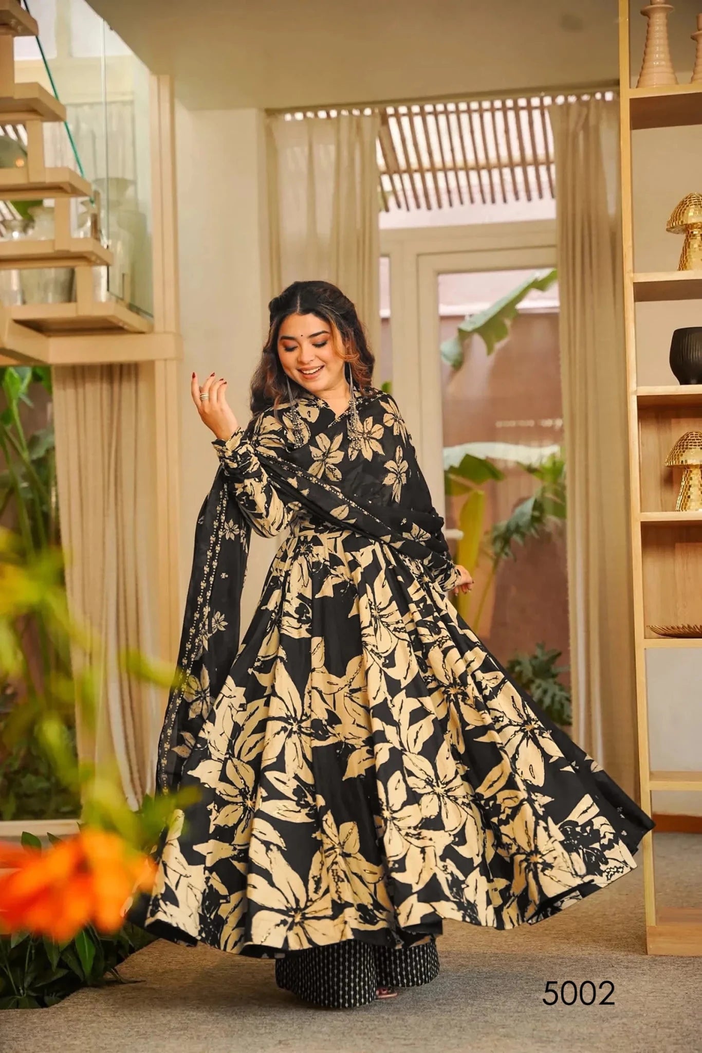 Stunning Black Floral VMY 5002 FVD - Indian Dress House 786