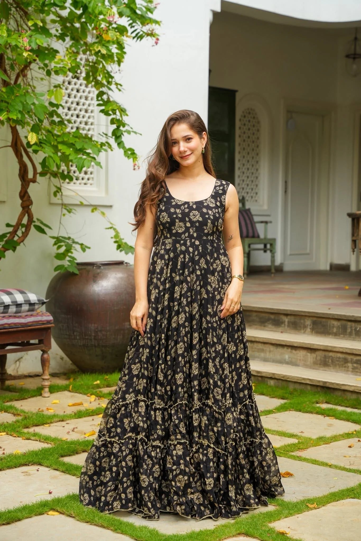 Stunning Floral Black LC 29001 FVD - Indian Dress House 786