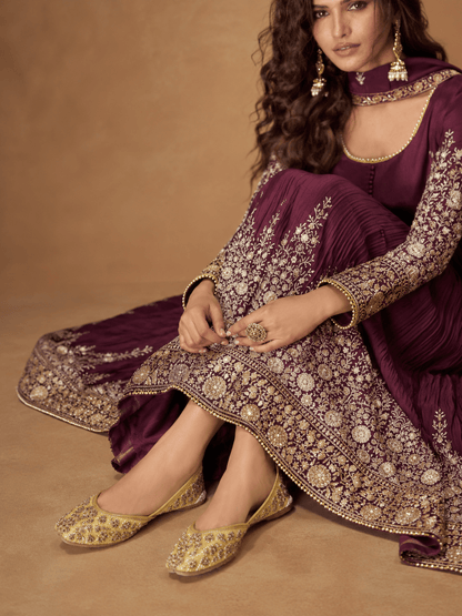 Stunning Floral Gold Jutti - Indian Dress House 786