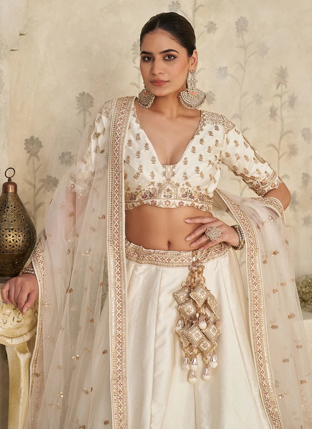 Stunning White & Gold KFBL - Indian Dress House 786