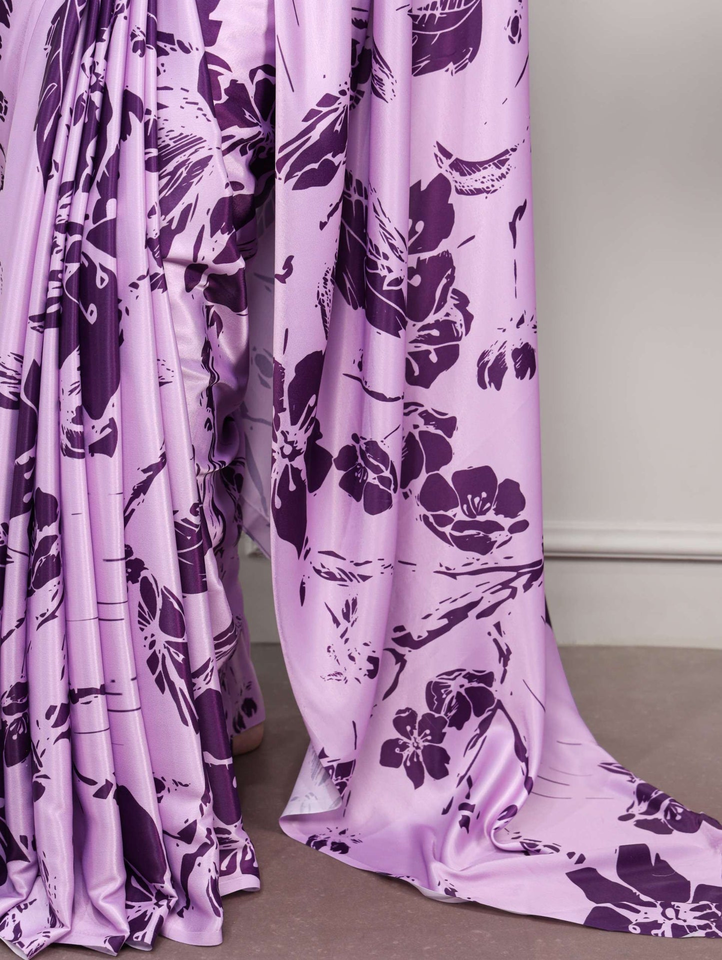 Elegant Purple Floral YNF Saree