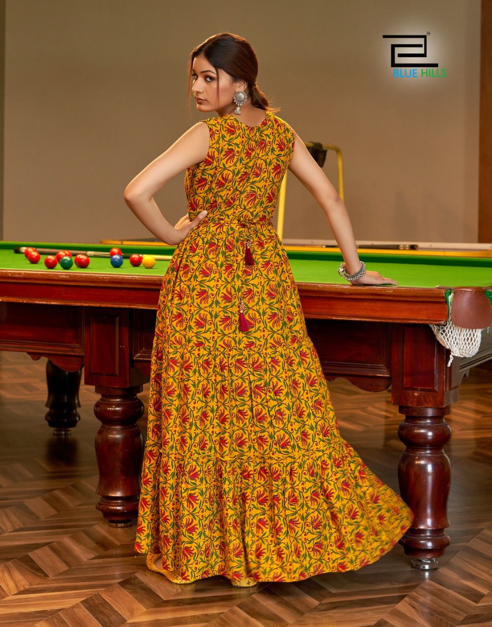 Stunning Floral M BH 1502 KT - Indian Dress House 786