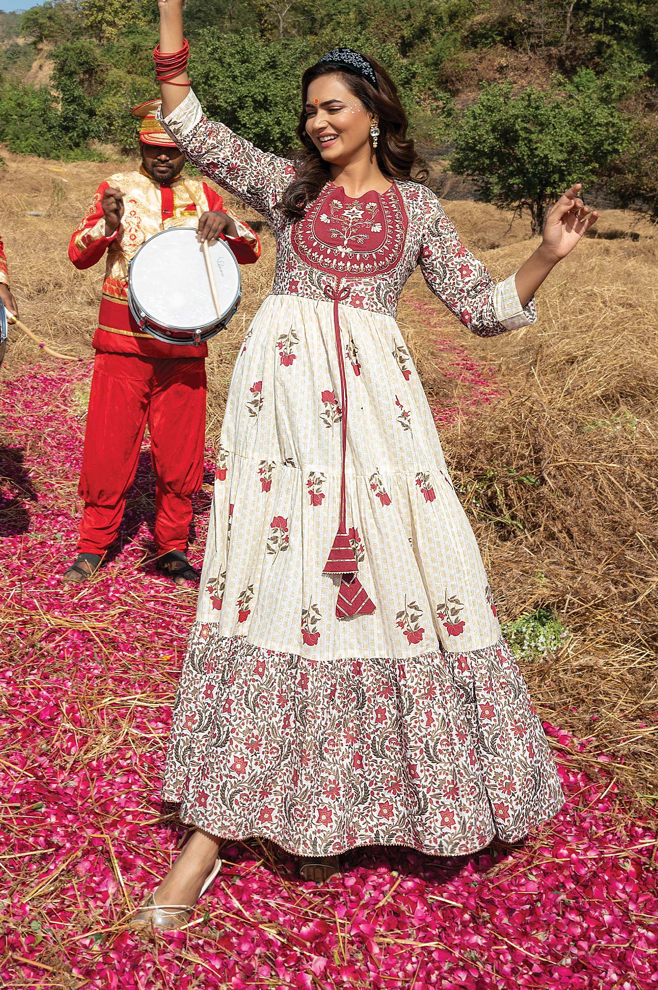 Stylish Off White & Pink KFO 102 FVD - Indian Dress House 786